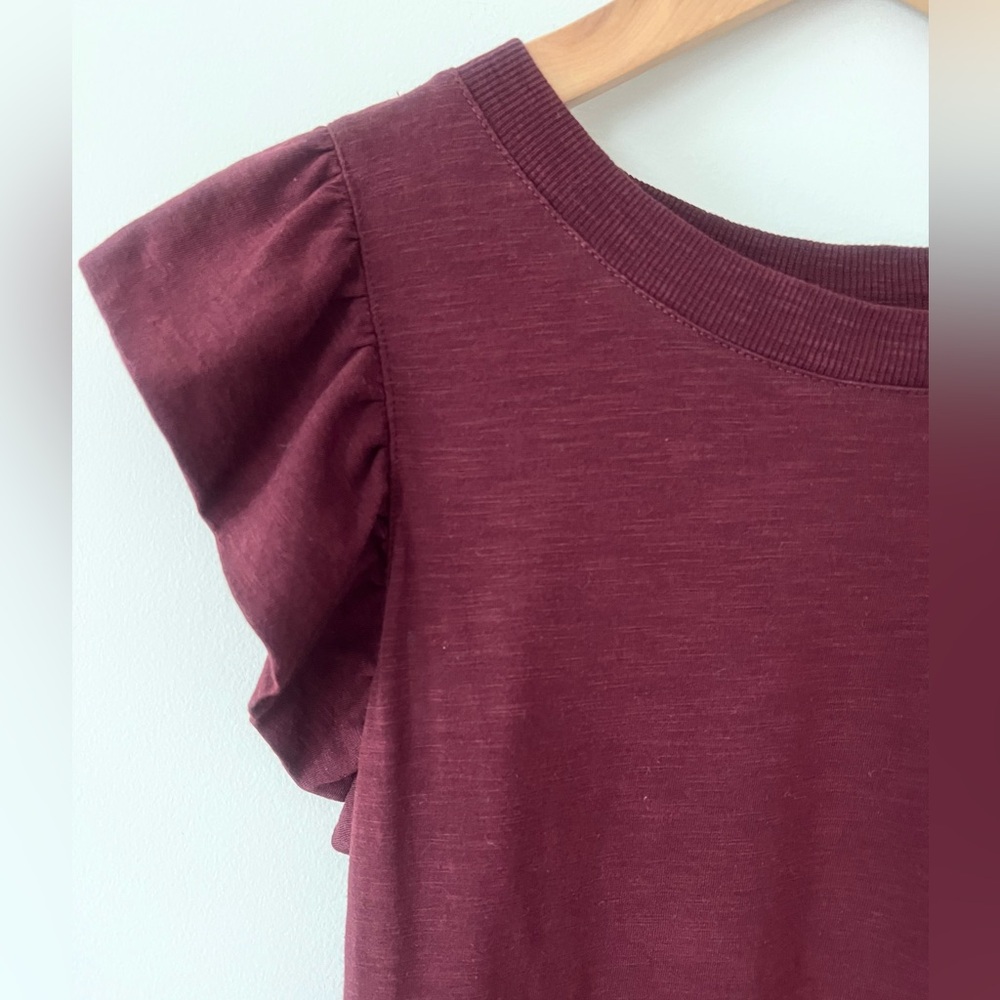 Banana Republic Malibu Tee Ruffle Sleeve Size M Burgundy - Picture 6 of 7